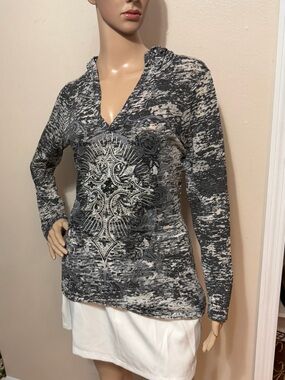 Women’s Crystal Embellished Burn Out Long Sleeve Hoodie Top